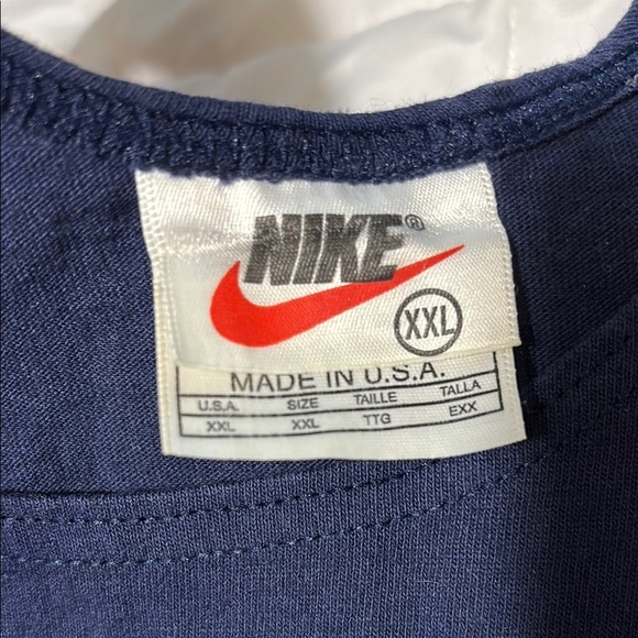 Nike Vintage Navy Blue Tank Top with Flag Logo - Picture 7 of 13